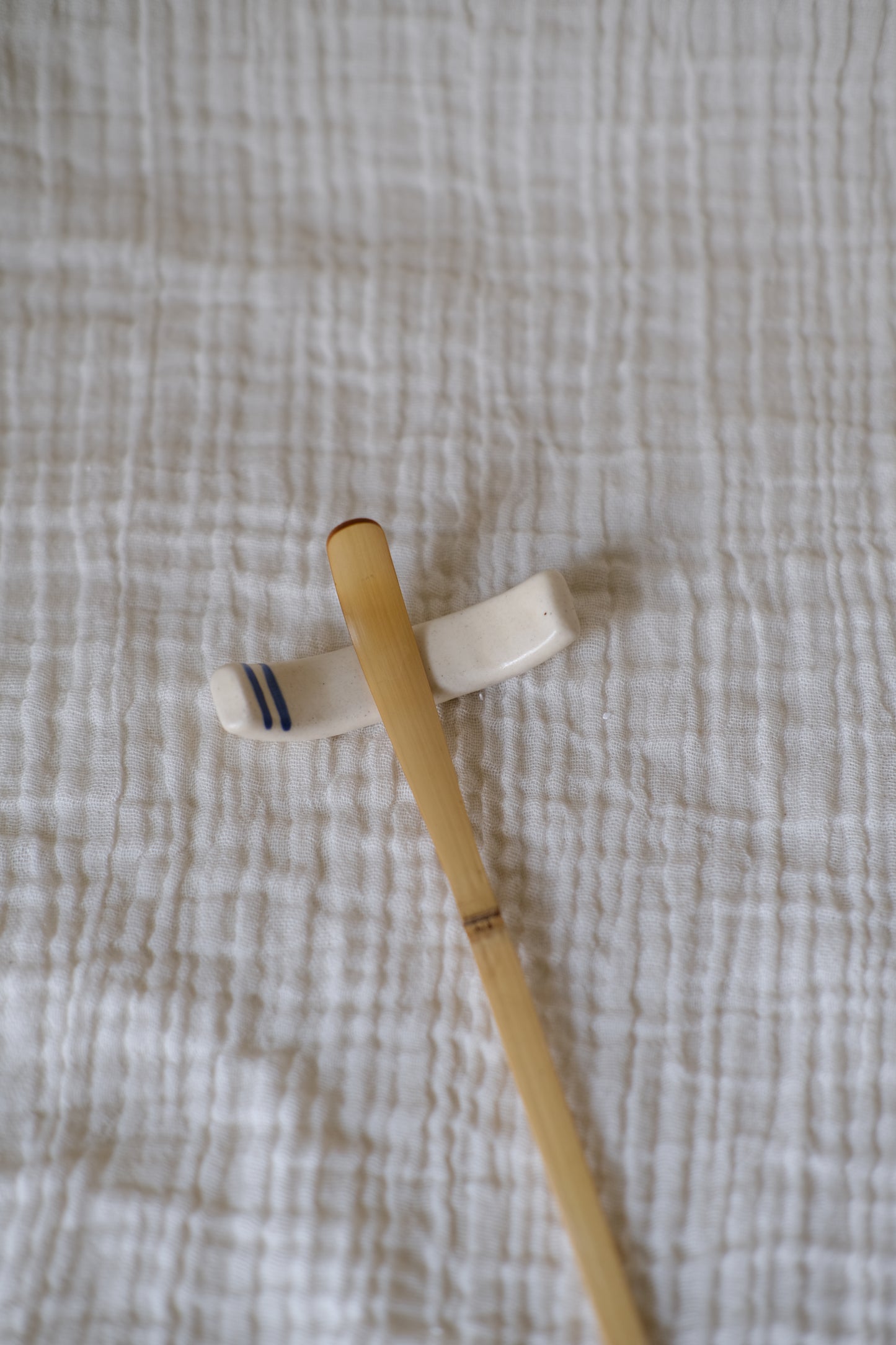 Striped Chashaku (scoop) Rest