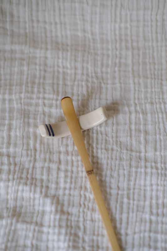 Striped Chashaku (scoop) Rest