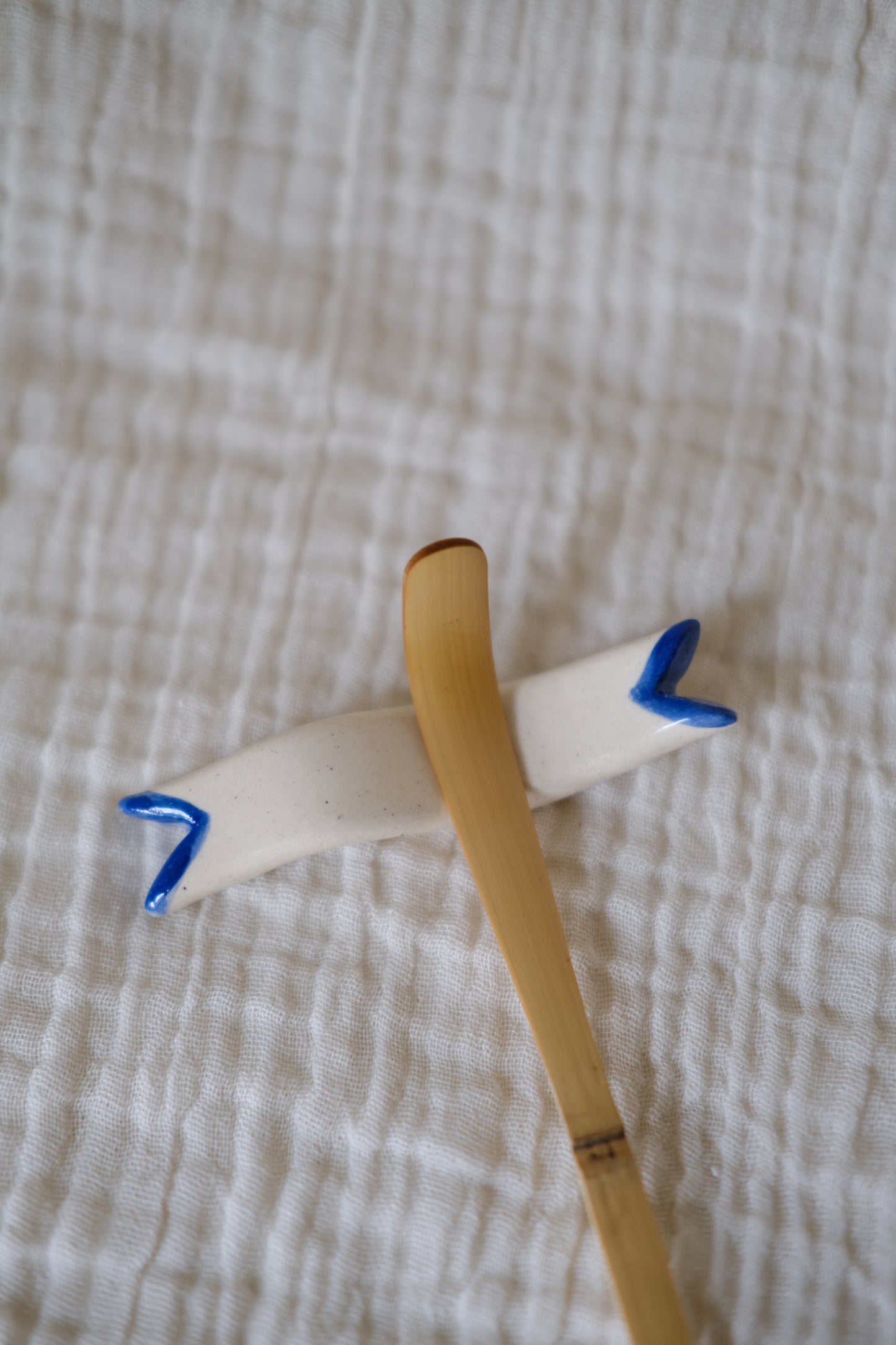 Ribbon Chashaku (Scoop) Rest
