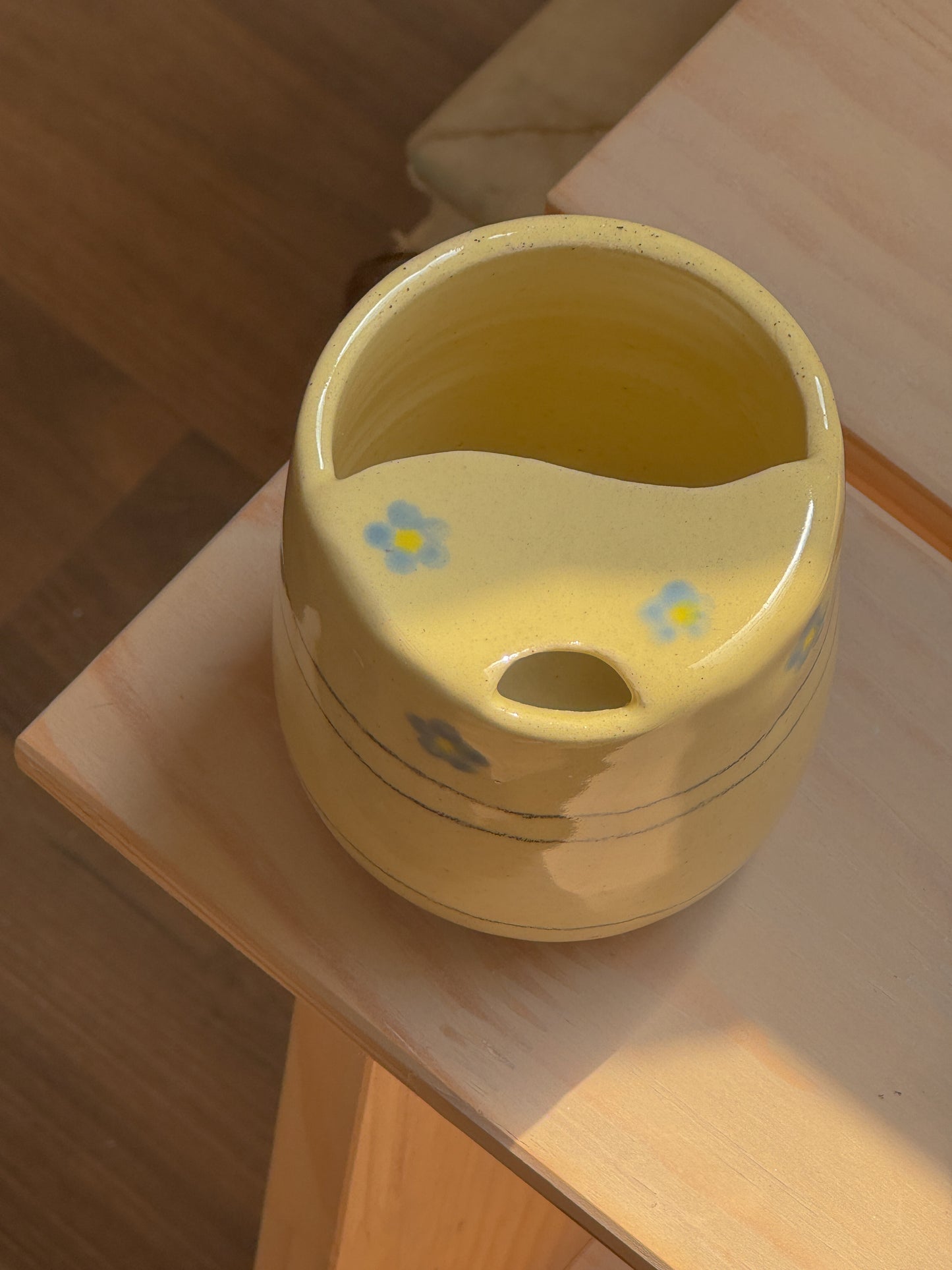 To Go Primrose - Travel Mug