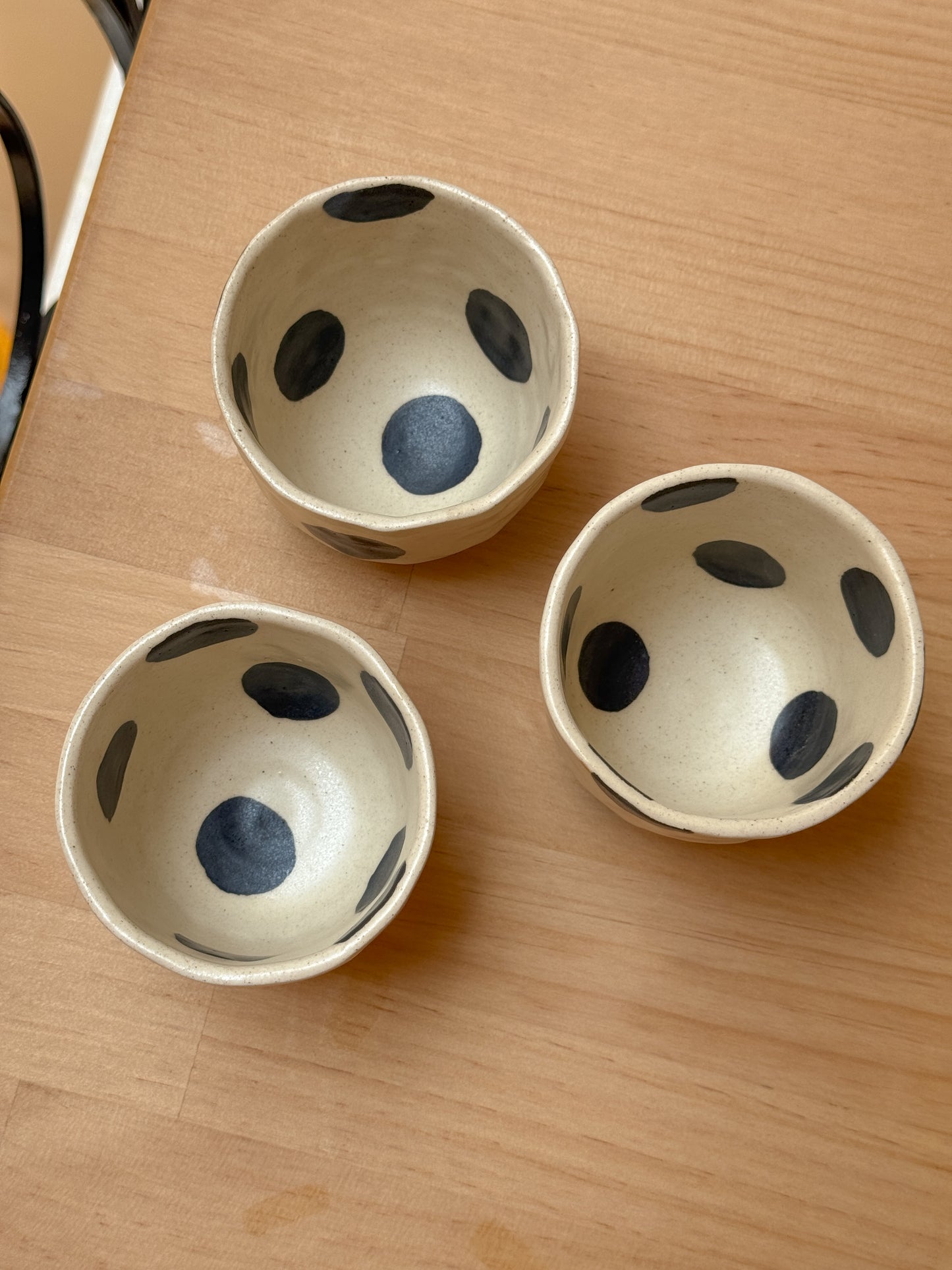 Polka Pinch Mug- Matte