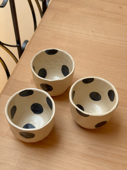 Polka Pinch Mug- Matte