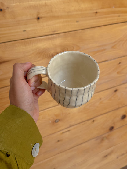 Pencil Mug with handle